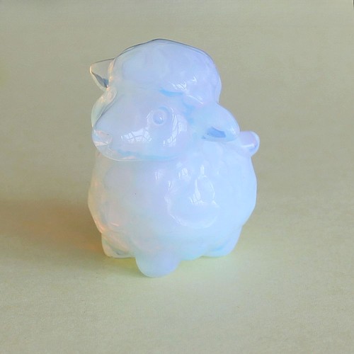 Crystal sheep figurine lamb - sheep,