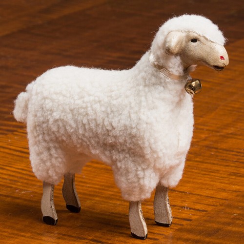 Primitive ivory wool - ivory, sheep
